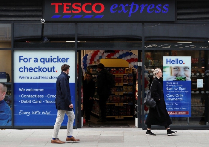 英國最大零售商Tesco在倫敦開設首家無現金支付商店