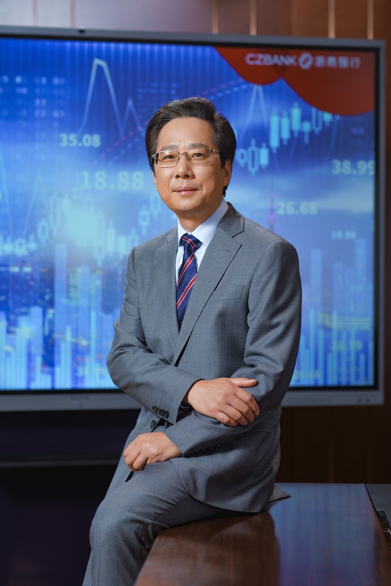 浙商銀行副行長、董事會秘書劉龍