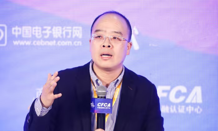 董希淼：全力推進中小金融機構改革化險